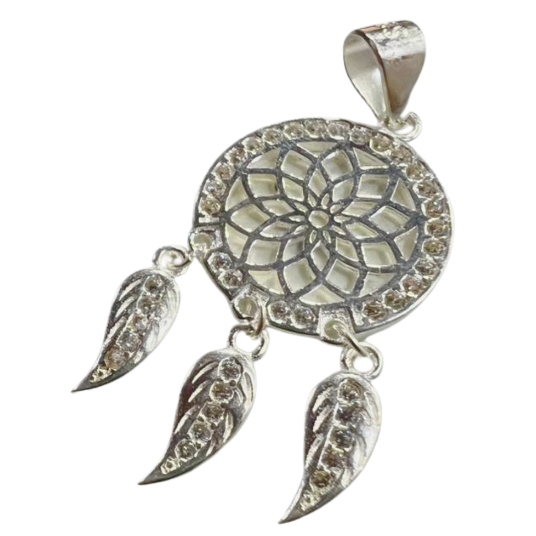 Dije Atrapasueños en Plata Ley .925 con Brillantes – Protección, Belleza y Energía Positiva Mandala Lux