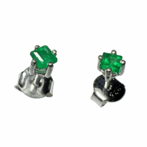 Aretes Amor Propio en Plata Ley .925 con Esmeraldas Naturales