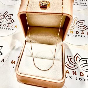 Cadena Veneciana en Oro Puro de 18K Garantia de Por Vida en Material