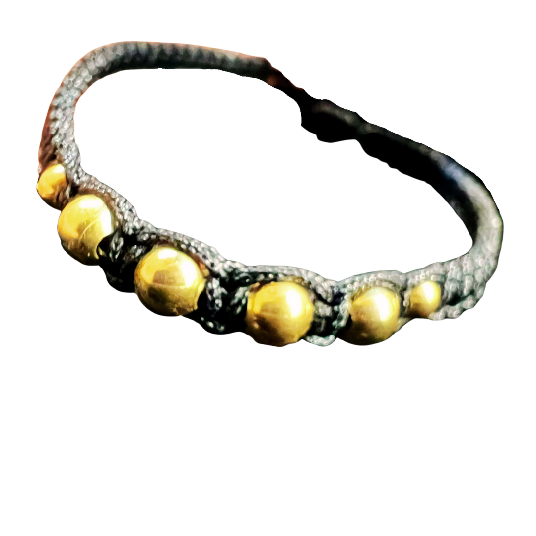 Pulsera de Hilo Negro con 6 Balines de Oro 18K — Protección, Energía y Elegancia Mandala Lux